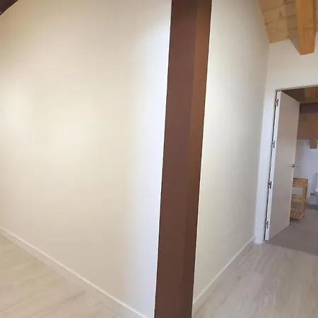 Appartement De 1-b