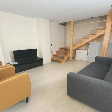 Appartement De 1-b *