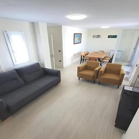 De 1b Apartment