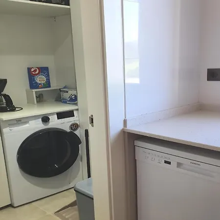 Lägenhet De 1-b Bricia