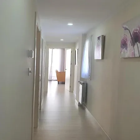 Apartment De 1b