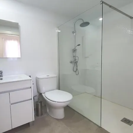 De 1-b Lägenhet Bricia