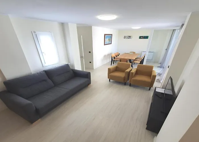De 1-b Apartment